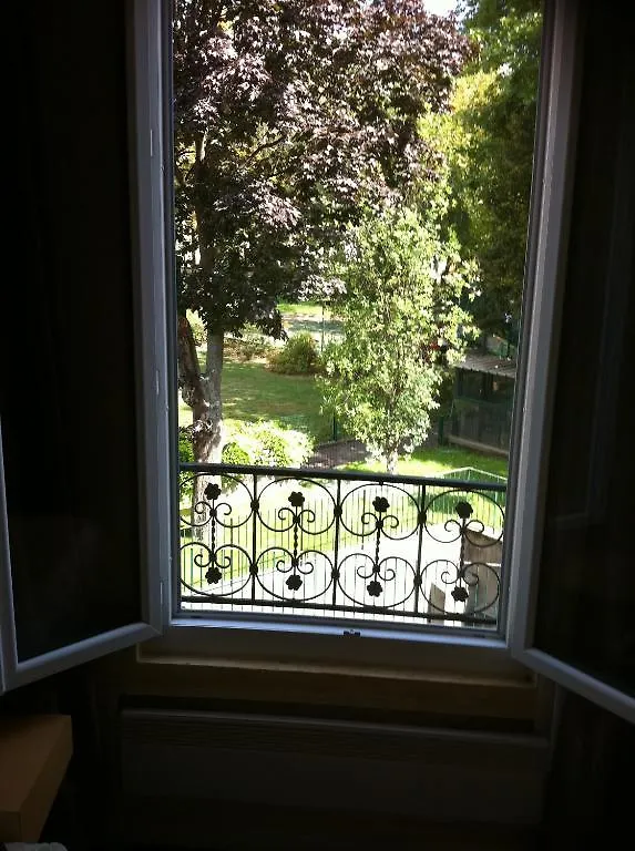 Hotel Du Parc Malakoff